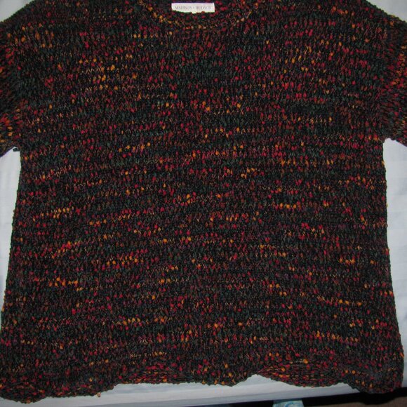 COLORFUL WARM SWEATER - SIZE L - Picture 1 of 2
